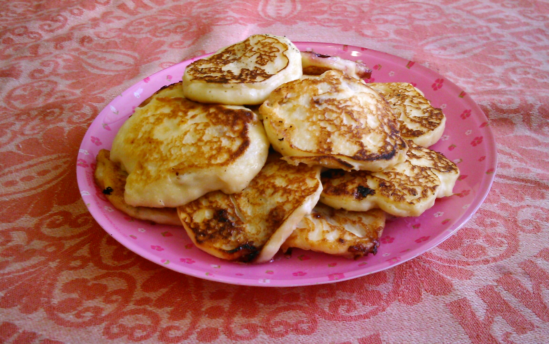 Творожные оладьи с начинкой